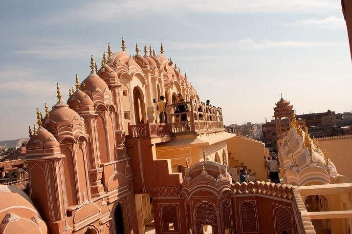 Same-Day Jaipur from Delhi — Amer Fort, Hawa Mahal & Jantar Mantar Highlights photo 4