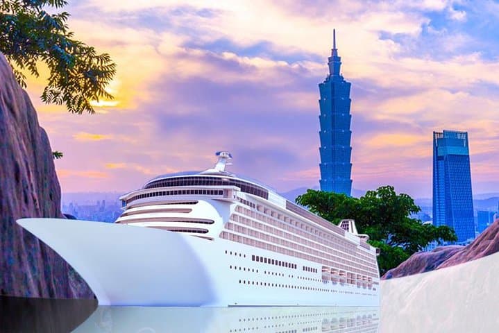 Taipei in a Day: Xiangshan Hike and Private Keelung Shore Excursion
