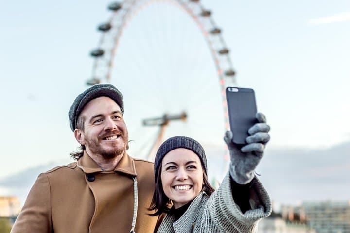 Private London Photoshoot Tour: Capture Iconic Landmarks & Hidden Rooftops