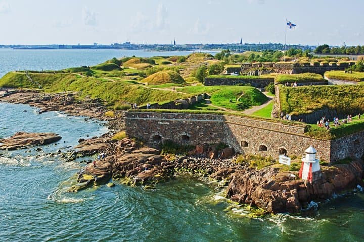 Helsinki to Suomenlinna: 5-Hour Shore Excursion & City Highlights