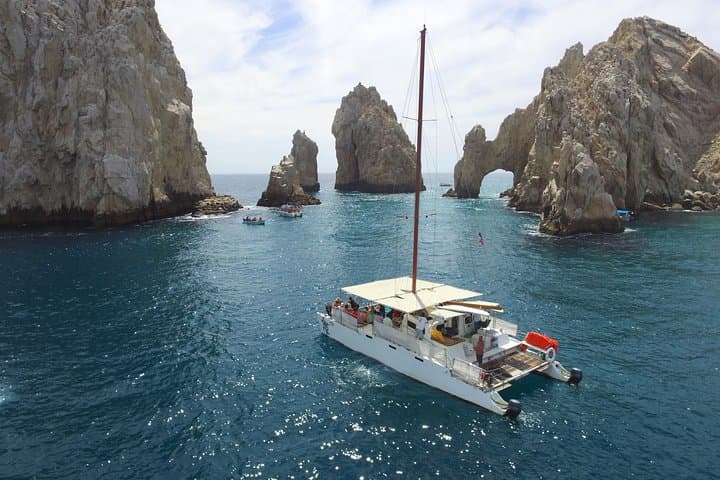 Private Catamaran Snorkeling Cruise in Los Cabos — Snorkel Santa María & El Arco photo 4