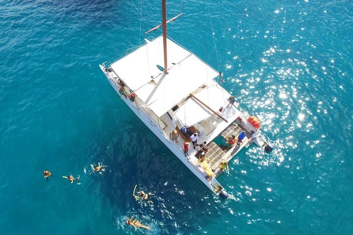 Private Catamaran Snorkeling Cruise in Los Cabos — Snorkel Santa María & El Arco photo 5