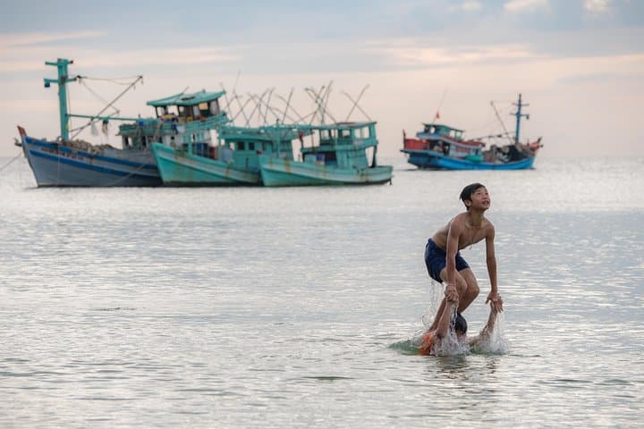 Phu Quoc 4-Day Escape: Beaches, Waterfall & Vinpearl Fun photo 5