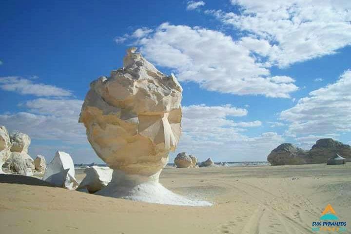 siwa-oasis-5-day-desert-short-break-with-4x4-safari photo 5