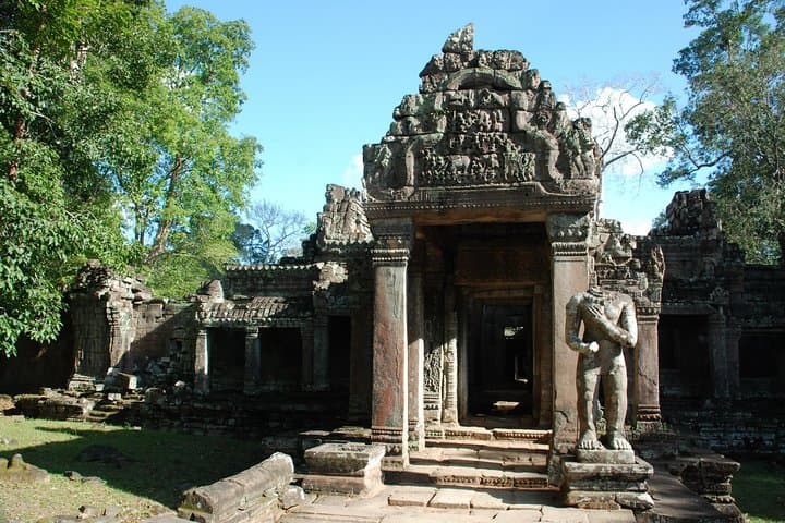 2-Day Angkor Wat and Tonle Sap Private Tour from Siem Reap photo 5