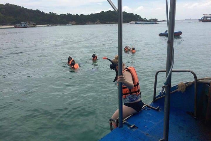 Pattaya Try Scuba: Half-Day 6m Beginner Dive and Snorkeling Around the Pattaya Islands photo 3