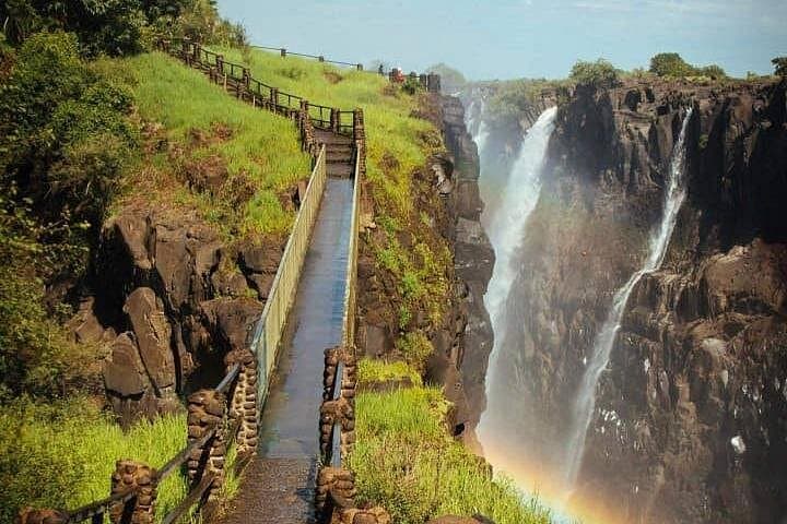 Guided Tour of Victoria Falls — Boiling Pot, Knife-Edge & Rainforest Walks photo 3