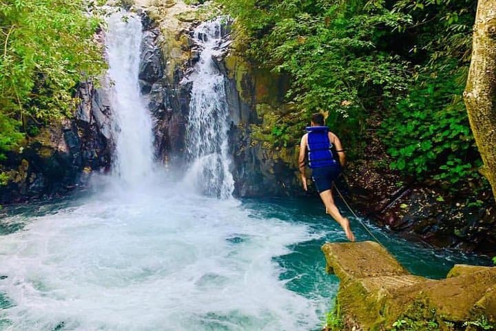 Aling-Aling Waterfall Jumping & Sliding Day Trip from Ubud — Handara Gate Included photo 5
