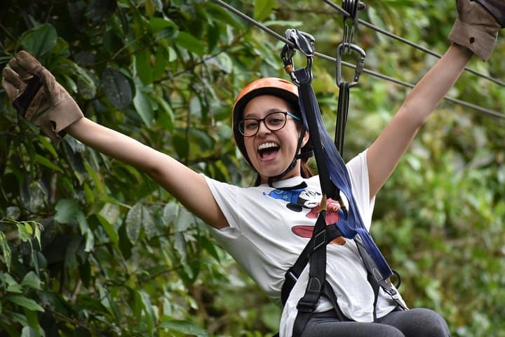 Mindo Canopy Zipline Tour: 10 Cables Through the Cloud Forest