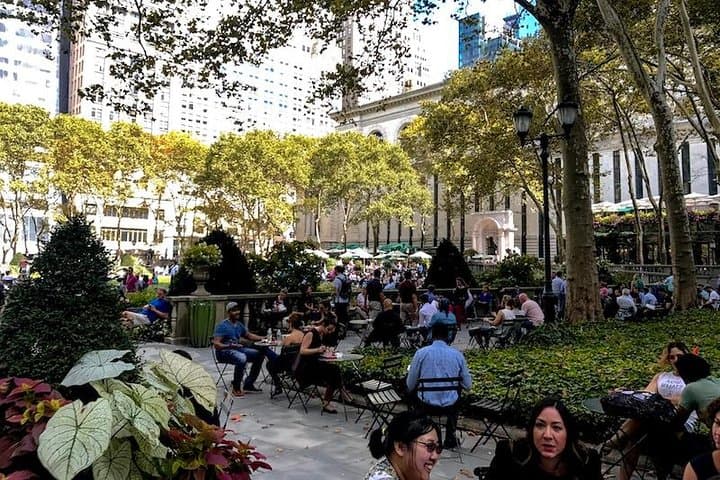 Custom Private Walking Tour of New York City with a Licensed Local Guide photo 3