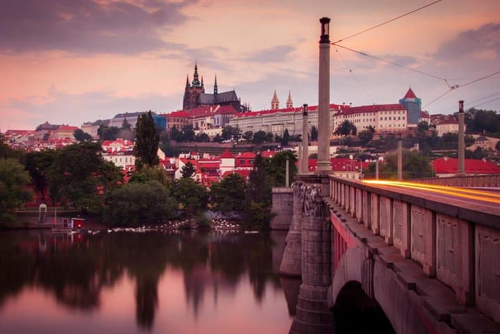 Prague Private Photo Tour: Capture the City's Best Views in 3 Hours photo 4
