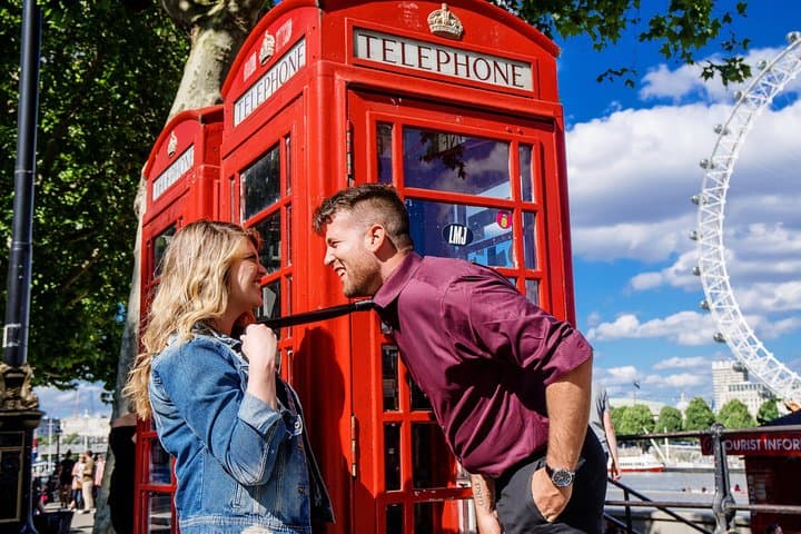 Private Professional Photoshoot in London — Local Photographer for Travel Portraits photo 4