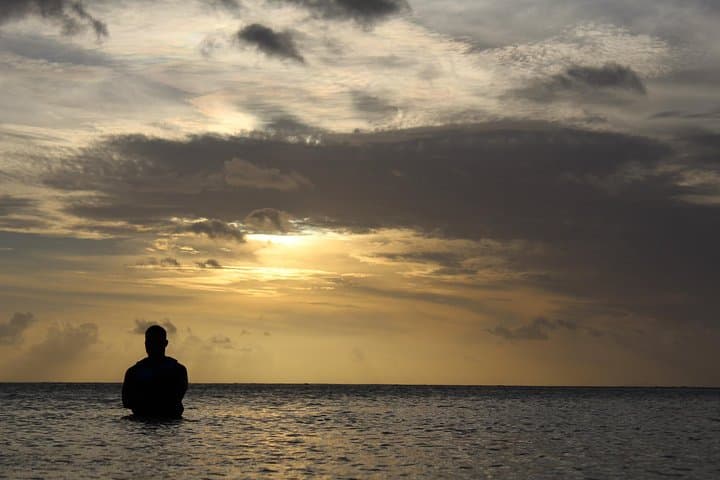 Sunset Lagoon Cruise in Bora Bora: Shared Cultural Evening with Drinks photo 6