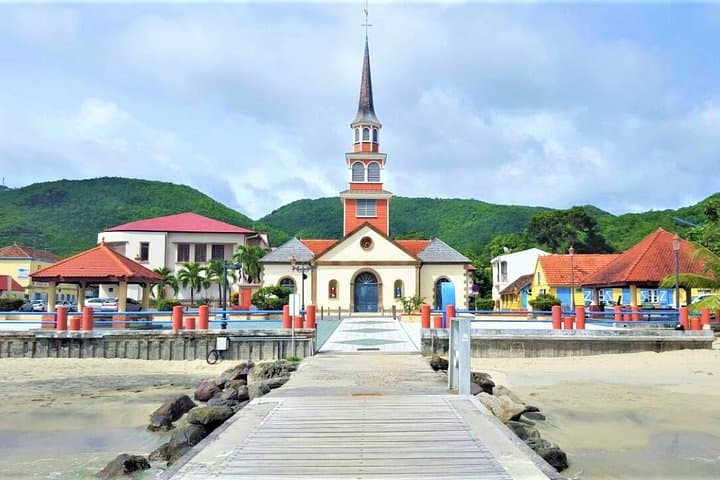 Authentic Southern Martinique Tour: Distillery, Diamond Rock & Beach Stop photo 2