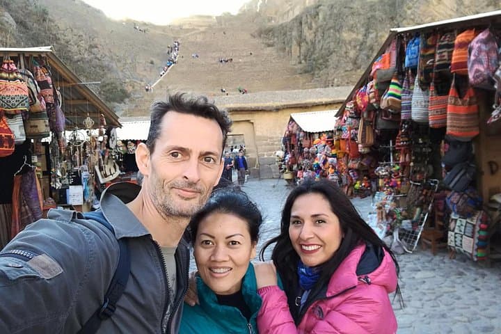 Cusco to Ollantaytambo Private Transfer: Scenic 2-Hour Ride Through the Sacred Valley photo 3