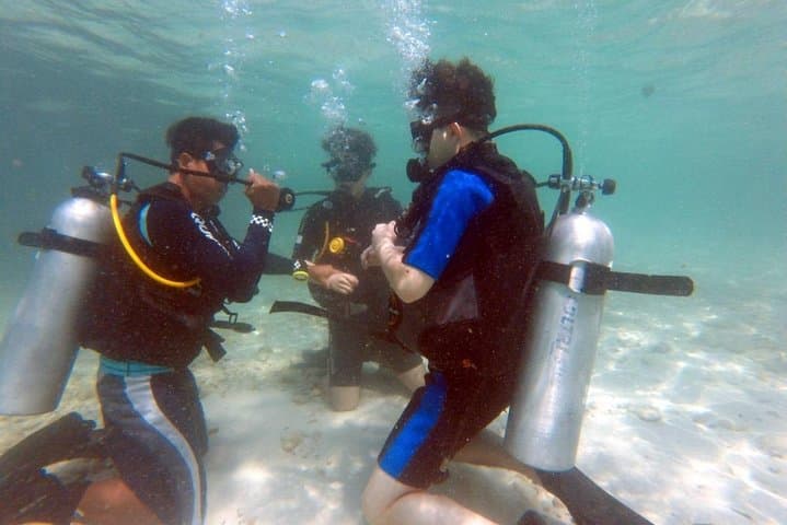 Pattaya PADI Try Dives: Two Introductory Scuba Dives with Instructor