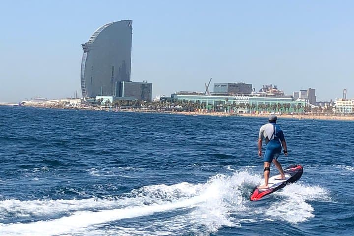 Electric Surfboard Experience in Barcelona: Ride a Motorized Board from Port Olímpic photo 6
