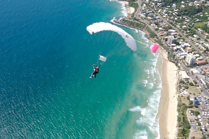 Noosa Tandem Skydive: 13,000ft Beach Landing over the Sunshine Coast photo 3