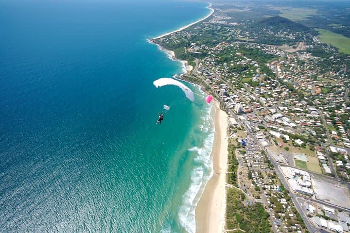 Noosa Tandem Skydive: 13,000ft Beach Landing over the Sunshine Coast photo 5