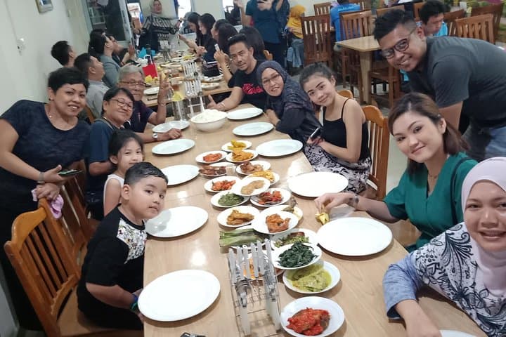 Batam Day Trip: Shopping, Spa, Seafood & Barelang Bridge