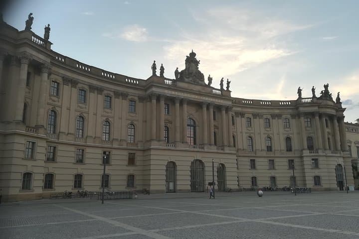 Berlin Christmas Markets & City Highlights: Private Walking or E‑Bike Tour photo 3