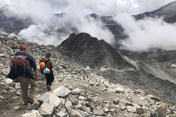 Huayna Potosí Full-Day Mountain Trek from La Paz: High-Altitude Glacier Practice and Views photo 5