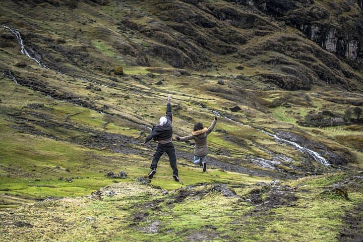 Lares Valley Full-Day: Hot Springs, Andean Weavers & Inka Approaches photo 5