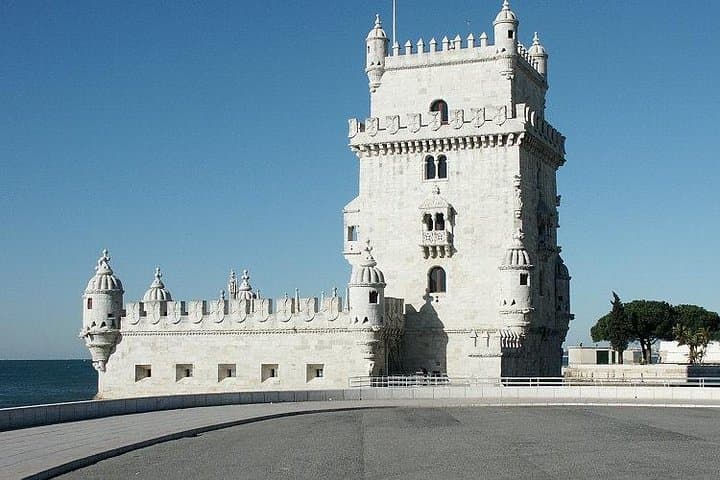 Belém Tuk Tour — 90 Minutes Through Lisbon’s Riverfront History photo 3