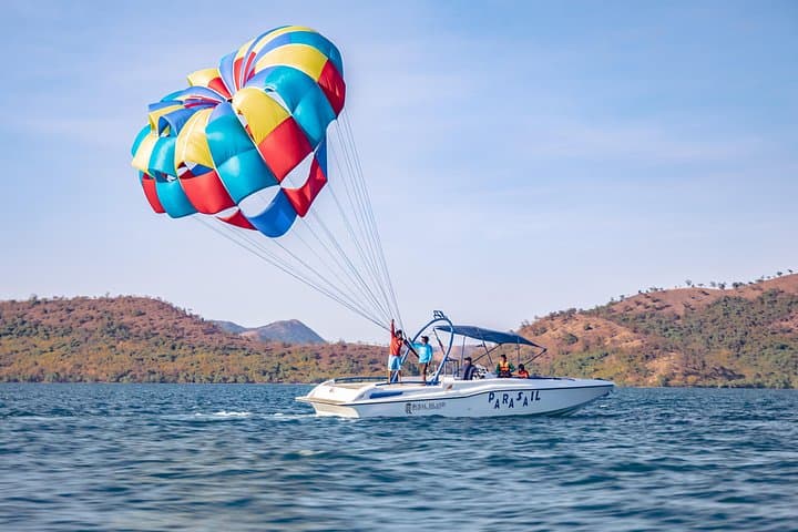 Coron Parasailing Adventure: Soar Above the Turquoise Waters of Busuanga photo 2
