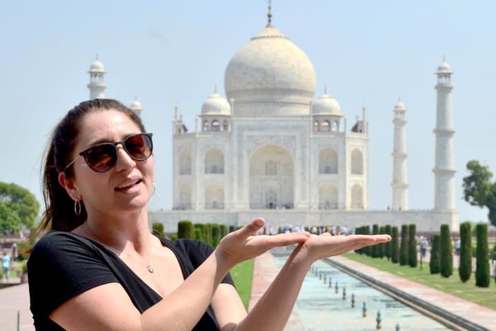 Taj Mahal Day Trip from Delhi by Superfast Train — Private Guided Tour photo 5