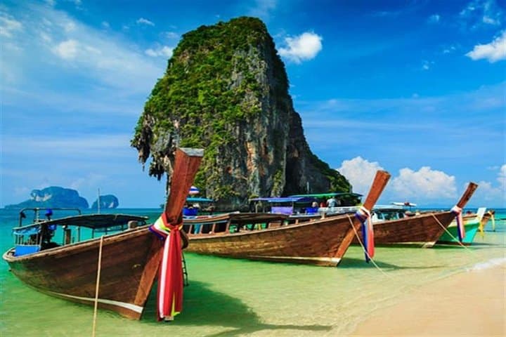 Krabi 4-Island Longtail Boat Day Trip — Tup, Chicken, Poda & Railay photo 2