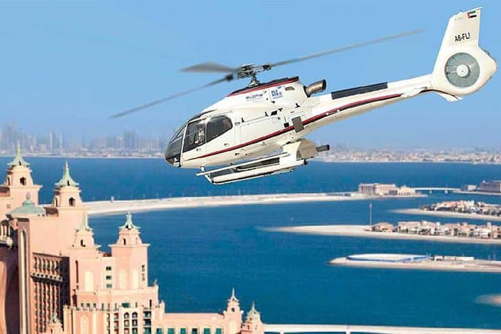 Dubai Helicopter Tour — 17-Minute Skyline Flight Over Burj Khalifa and The Palm photo 3