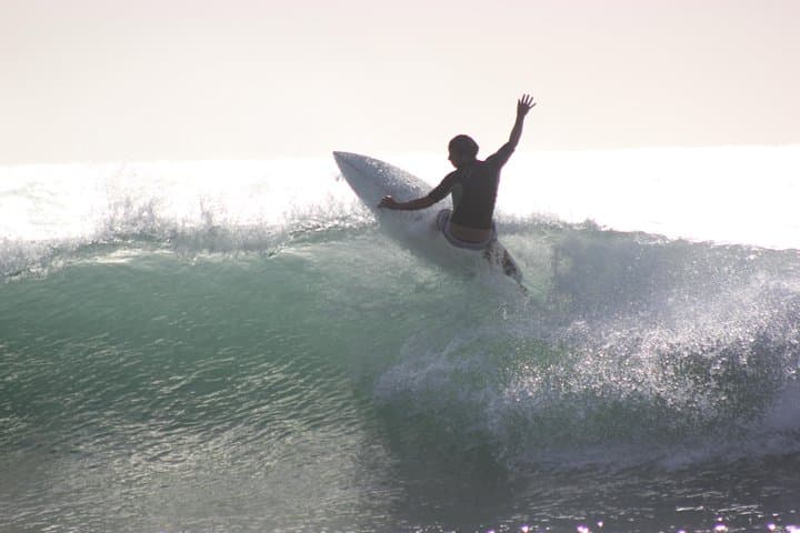 Learn to Surf in Playa del Inglés: Beginner Surf Lessons in Gran Canaria photo 5