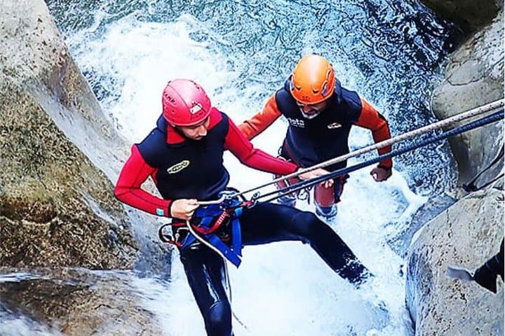 Canyoning the Estret de les Penyes: Aquatic Descent Near Benidorm photo 5