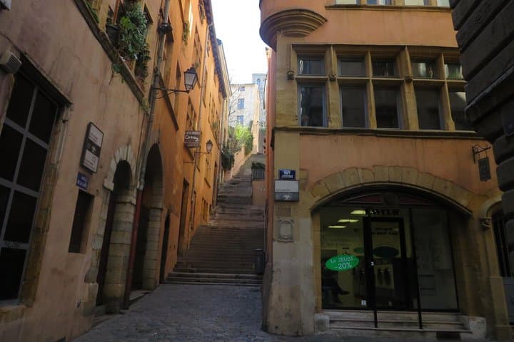 Lyon Highlights Walking Tour — Traboules, Croix-Rousse & Vieux Lyon photo 6