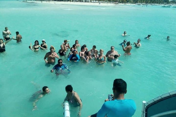 Isla Mujeres Catamaran: Open Bar, Snorkel & Beach Club from Cancun photo 5