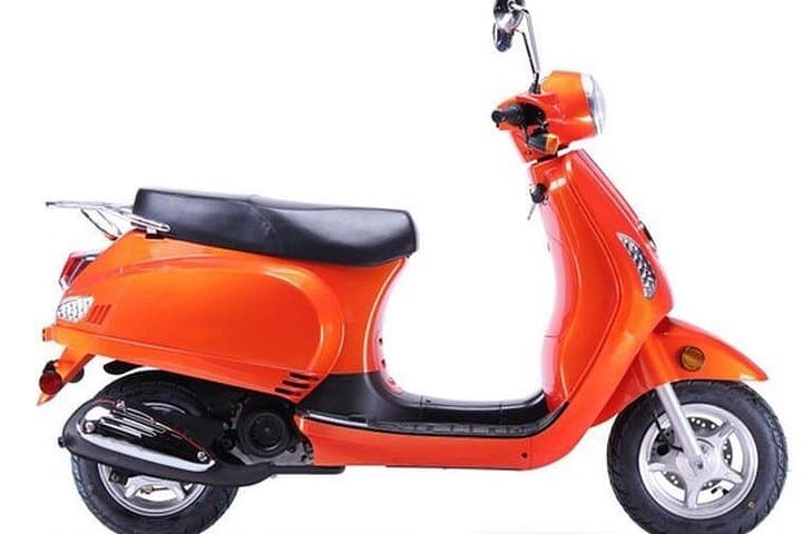 Retro Lucky 49cc Scooter Rental — 4-Hour Miami Beach Ride from Sunset Harbour photo 2