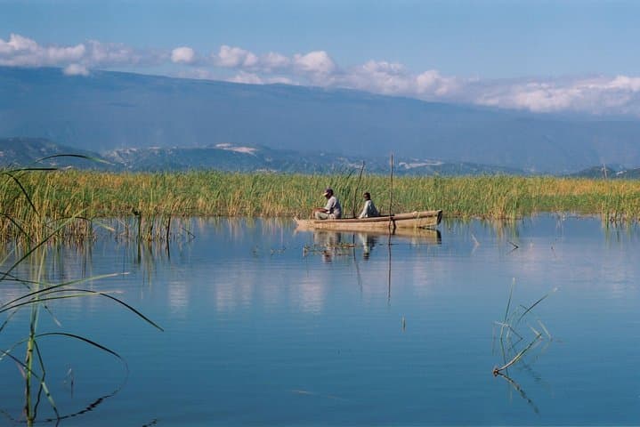 Lake Enriquillo Wildlife & Boat Tour — Isla Cabritos, Neyba