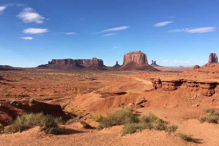 Explore Monument Valley: Scenic Express 1.5-Hour Guided Tour