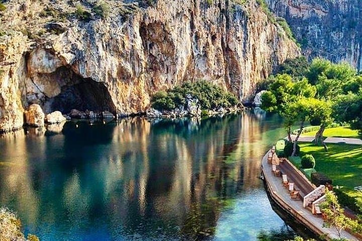 Lake Vouliagmeni Thermal Spa: Warm-Water Wellness on the Athenian Riviera photo 2