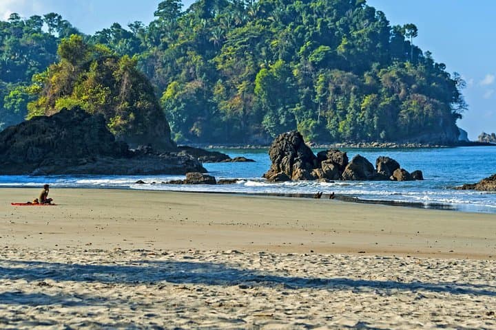 Discover Costa Rica in 8 Days: Volcanoes, Rainforests, and Pacific Coast Adventures