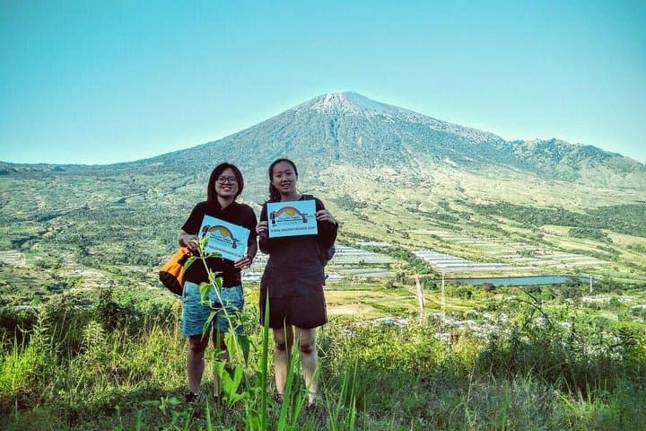 Pergasingan Hill Trek: 2-Day Camping Hike with Rinjani Views in Sembalun, Lombok photo 2
