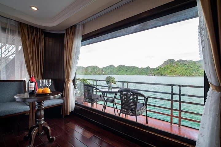 Lan Ha Bay Overnight Cruise on La Pandora: 2-Day Ha Long Bay Experience photo 3