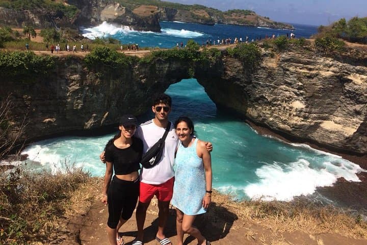Private Nusa Penida Day Trip: Kelingking, Broken Beach & Crystal Bay photo 4