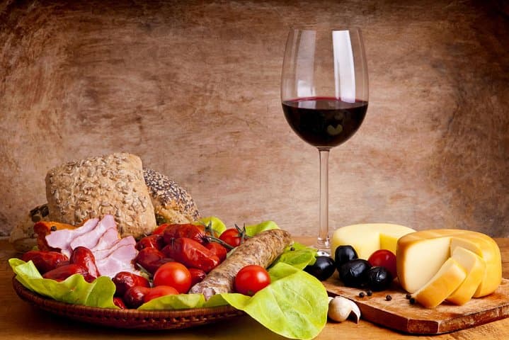 Private Cape Winelands Tour — Customized Stellenbosch & Paarl Wine Tastings photo 3