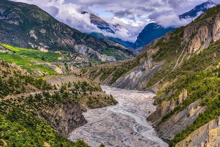 Annapurna Circuit with Tilicho Lake Trek — 13-Day High-Altitude Adventure photo 3