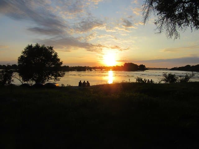 Zambezi Canoe Safari: Close-Up Wildlife from Victoria Falls photo 2