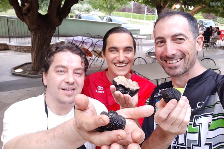 eBike Tour Through Gola del Furlo and Acqualagna Truffle Tasting photo 2