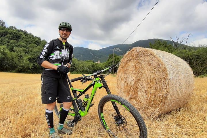 eBike Tour Through Gola del Furlo and Acqualagna Truffle Tasting photo 5