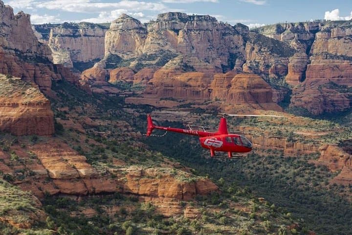 Sedona Dust Devil Helicopter Tour: See Anasazi Cliff Dwellings from the Air photo 1